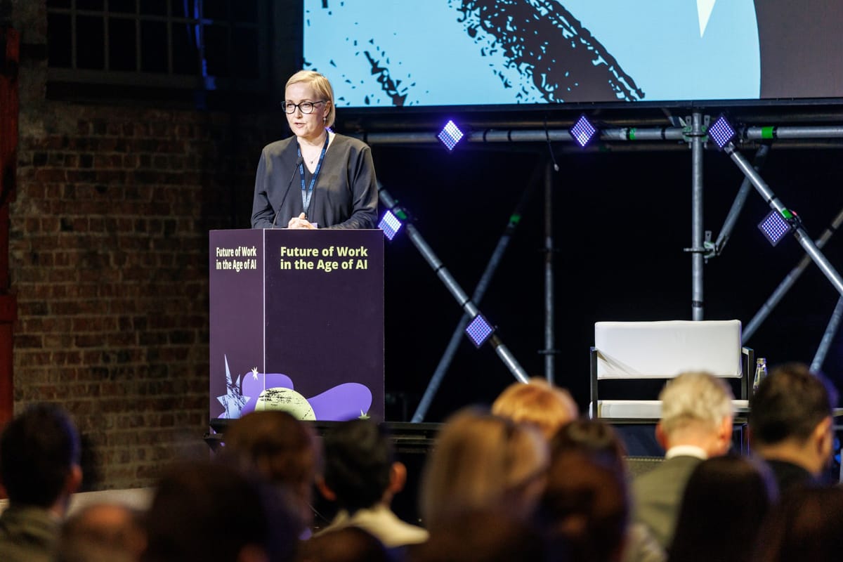 Dinosaurs or digital pioneers? The race to reskill Europe’s over-40 workforce